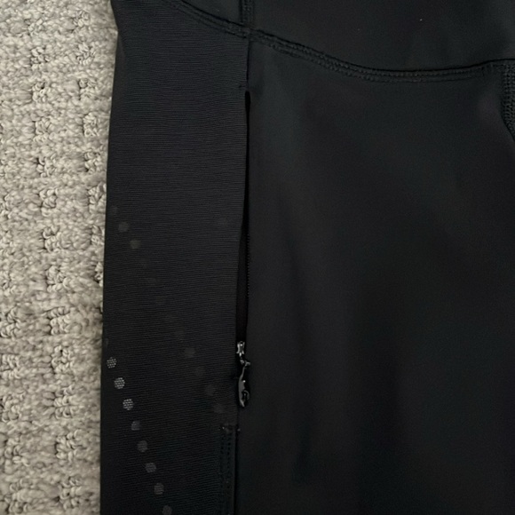 Lululemon stop at nothing crop black legging - Picture 5 of 11